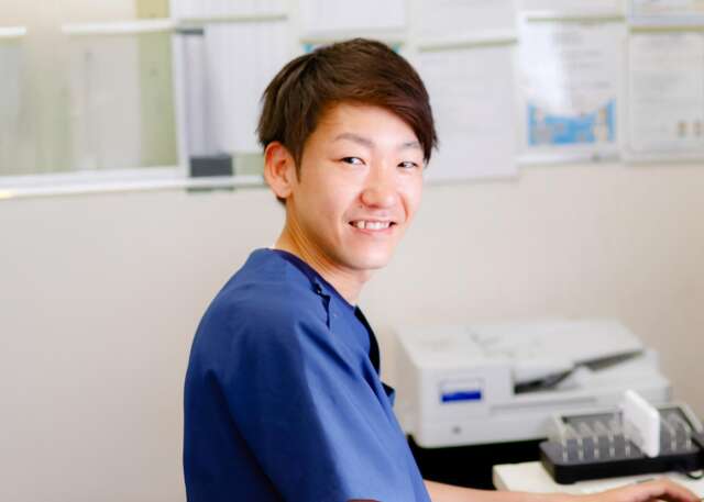 サン介護マッサージ　スタッフ01